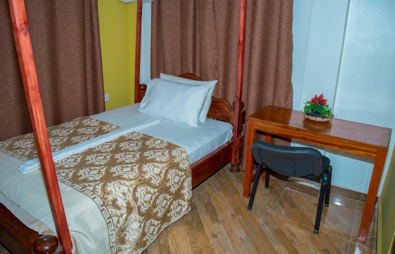 Mikocheni Condo Hotel & Apartments ダル・エス・サラーム エクステリア 写真